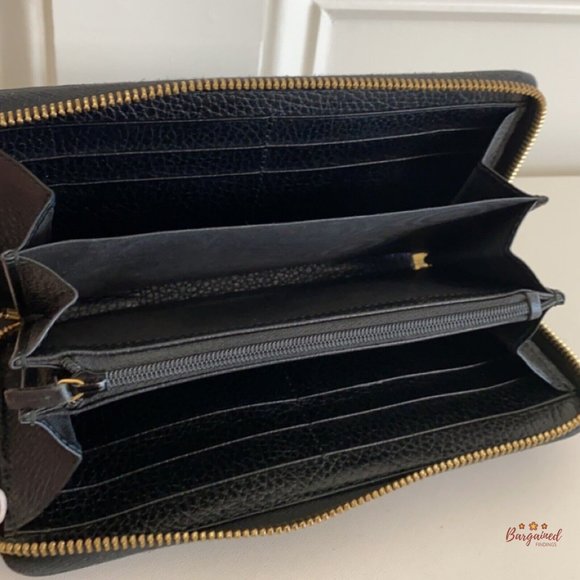 Authentic GUCCI Black Pebbled Leather Double G Metal Zip Around Long Wallet - Picture 7 of 13